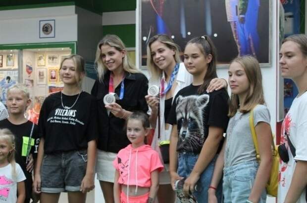 Ольга и Евгения Фролкины посетили Музей спорта Пензенской области. 