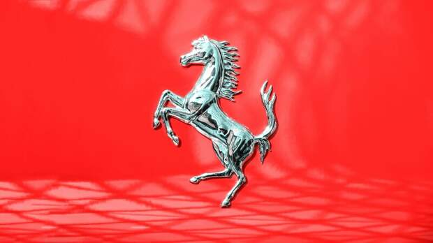 Перес признал Ferrari явным фаворитом Гран-при Монако