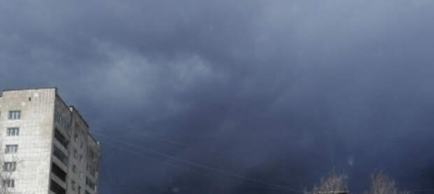 В Перми после атаки БПЛА масштабный пожар и «нефтяной дождь». Зеленский анонсирует новые удары