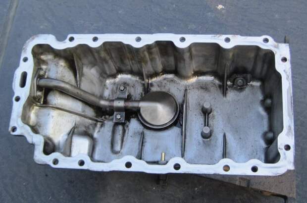 Картер двигателя/ Фото: autovogdenie.ru