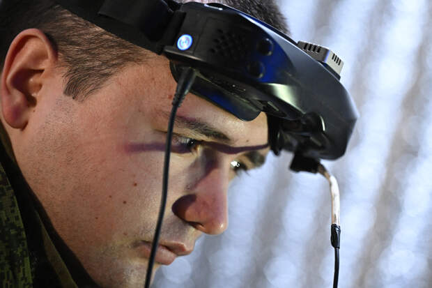 Новые FPV-дроны начали применять на трех направлениях СВО