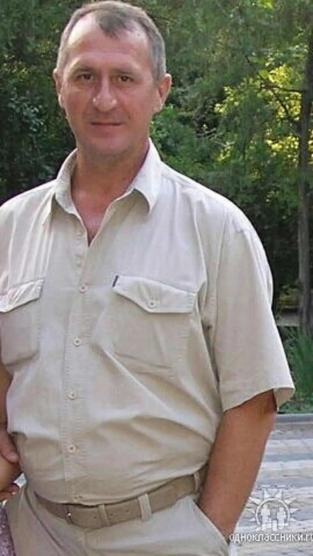 Мужчина 64 года