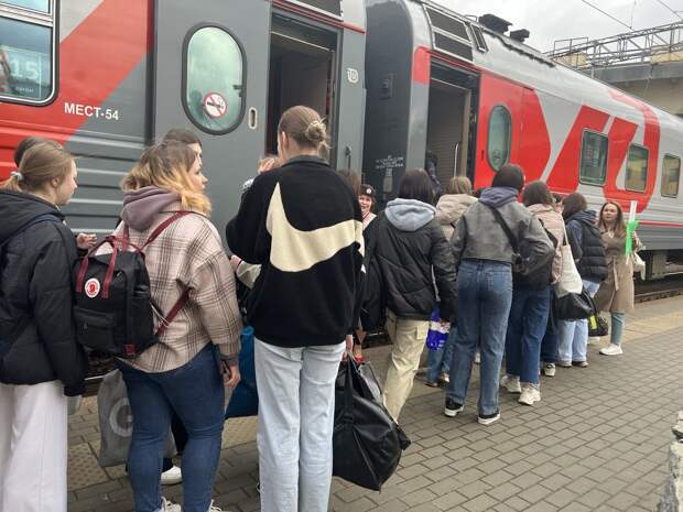 600 школьников Нижегородской области отправились в Волгоград