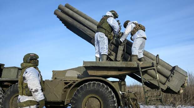 «Расширение полосы безопасности»: российские войска взяли под контроль Волчанские Хутора и Зыбино