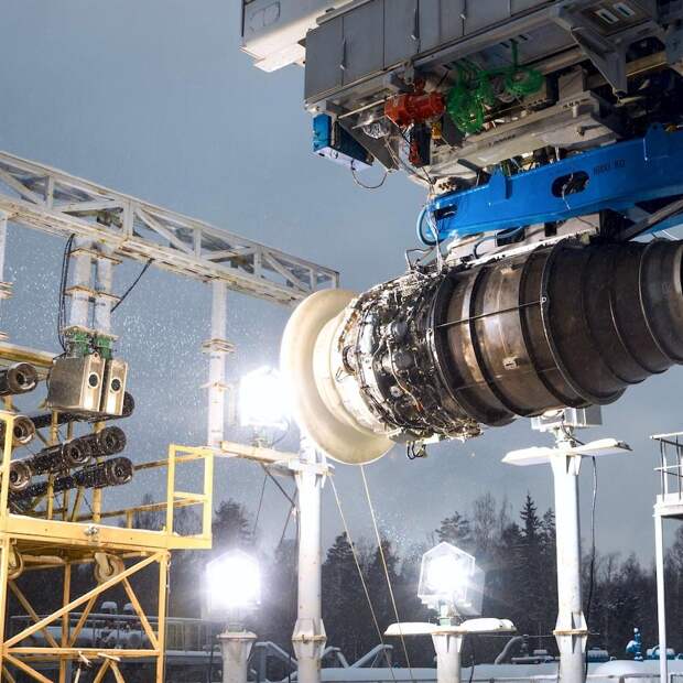 Двигатель ПД-8 для самолета «Суперджет» прошел испытания на попадание птиц