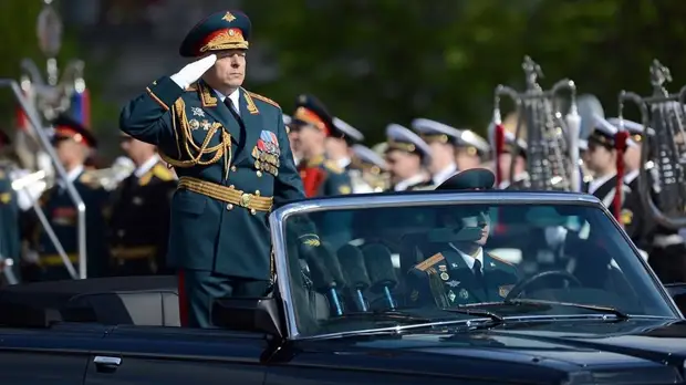 Главком Сухопутных войск России Салюков стал генералом армии