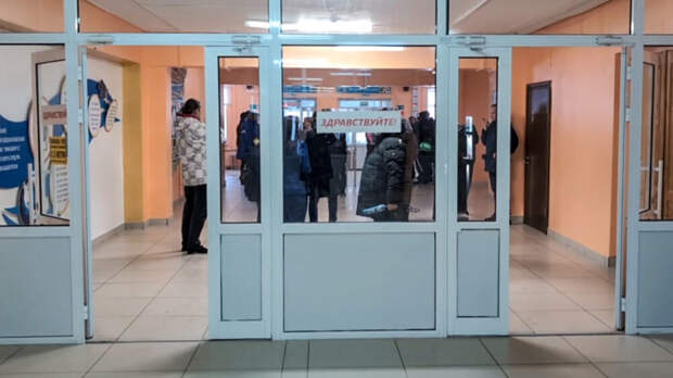 Хабиров: за травлю напавшего на школу в Уфе ученика будет уволено ее руководство