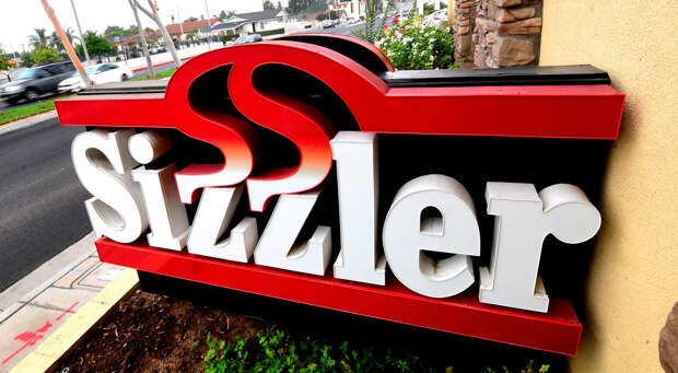 After 62 Glorious Years, Sizzler Forced To File For Bankruptcy Due To The Pandemic