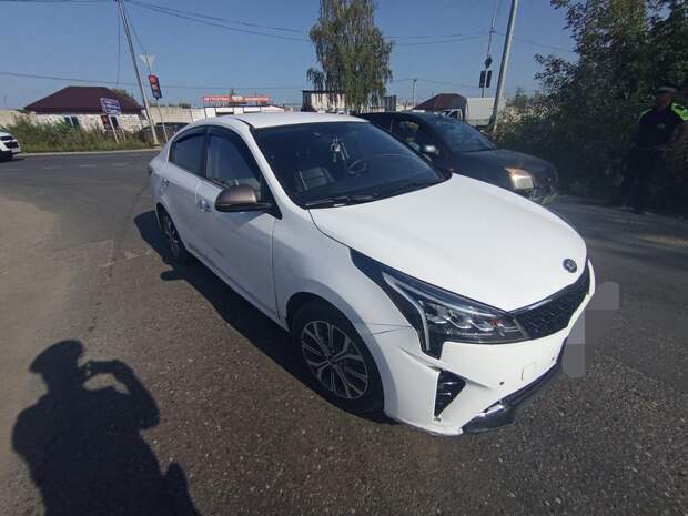 В Твери иномарка сбила подростка на пешеходном переходе