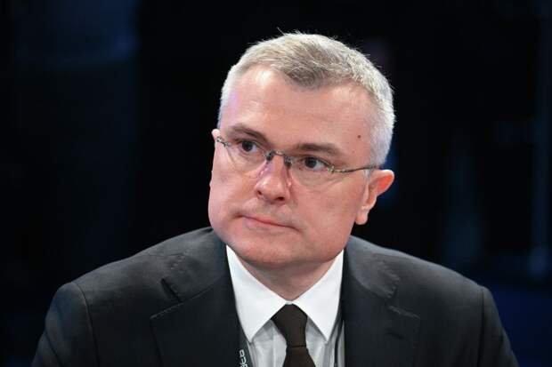 Суд отправил зампреда ВЭБа Артема Довлатова под домашний арест