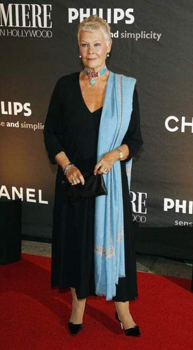 13th Annual Premiere Magazine Dinner Honoring "Women In Film" BEVERLY HILLS, CA - SEPTEMBER 20: Actress Dame Judi Dench arrives at the 13th Annual Premiere "Women in Hollywood" at the Beverly Hills Hotel on September 20, 2006 in Beverly Hills, California. (Photo by Kevin Winter/Getty Images) *** Local Caption *** Dame Judi Dench