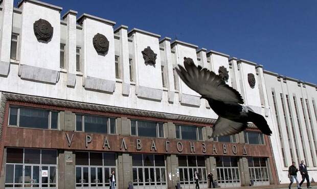Caterpillar отъезжает от Уралвагонзавода Caterpillar отъезжает от Уралвагонзавода