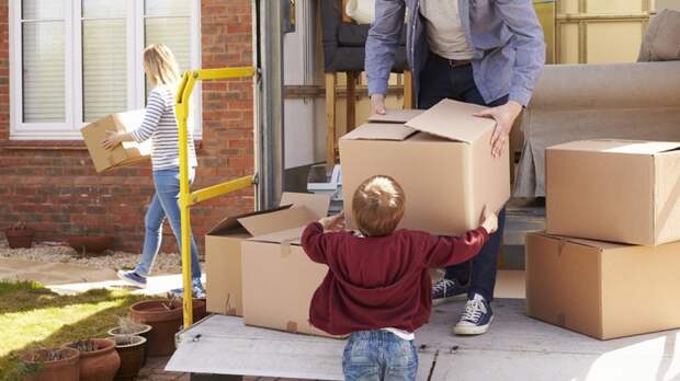 О желании переселиться в РФ из-за рубежа с начала года заявили 12,5 тыс. соотечественников