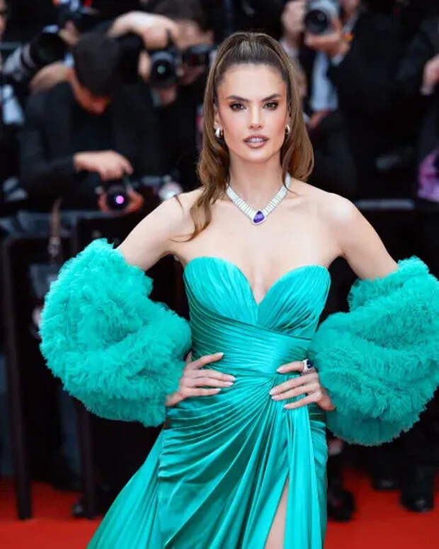 Алессандра Амбросио в Zuhair Murad