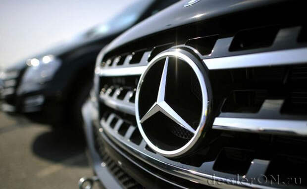 Mercedes и Audi нагонают BMW в глобальной гонке продаж