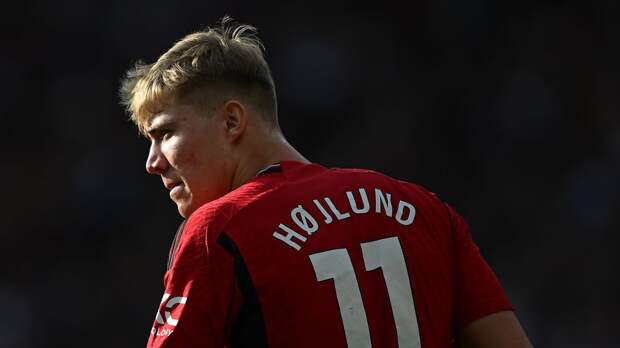 «Манчестер Юнайтед» рассчитывает заработать 80 млн евро с продажи двух игроков