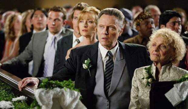 Невеста нашла любовную переписку жениха с другой женщиной и прочитала ее вместо клятвы у алтаря