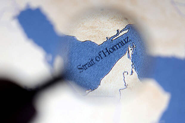 Трамп: Великобритания поможет США минными тральщиками в Ормузском проливе