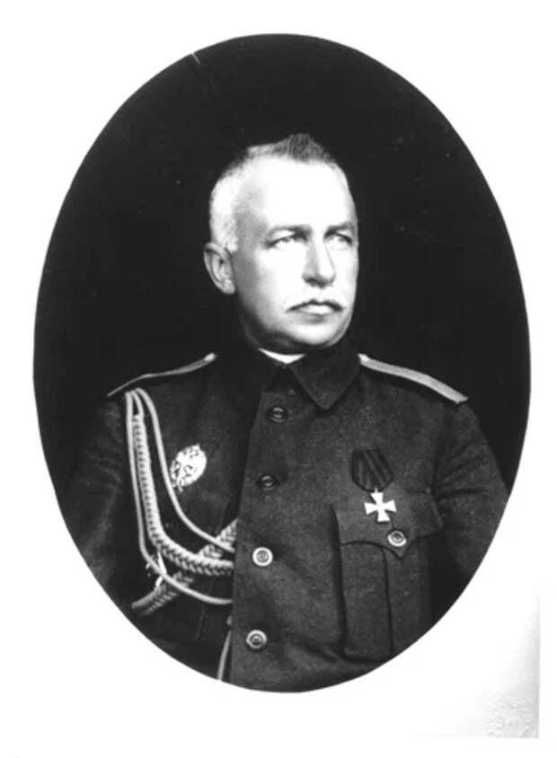 Андрей Евгеньевич Снесарев (1865 — 1937).