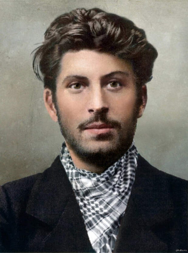 Молодой революционер-марксист Коба, 1902 год. | Фото: pikabu.ru.