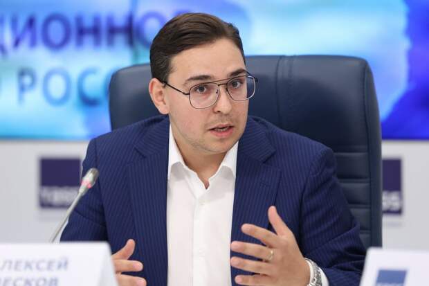 Исполнительным директором ассоциации НОМ избрали Алексея Пескова