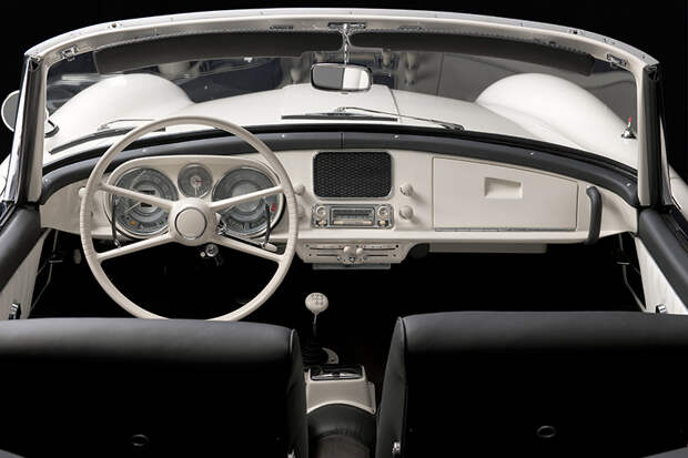 BMW 507: восстановленное авто Элвиса 