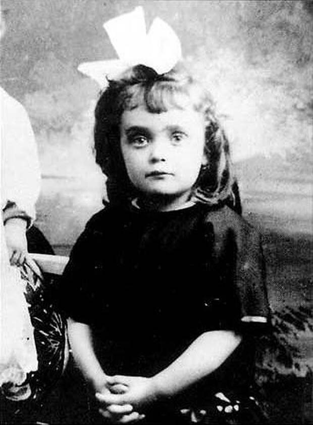 Великая трагедия Эдит Пиаф EdithPiaf02 Великая трагедия Эдит Пиаф