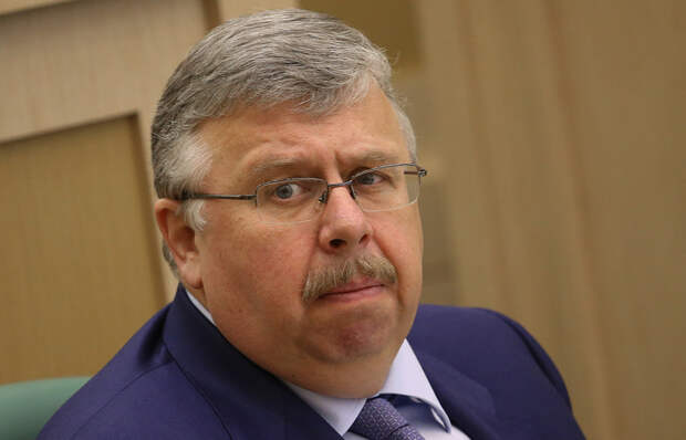 Глава Федеральной таможенной службы Андрей Бельянинов