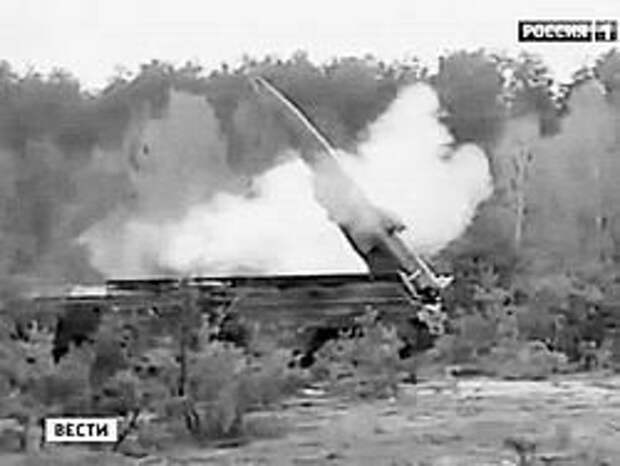 Новость на Newsland: Украина: армия стягивает к Донецку комплексы