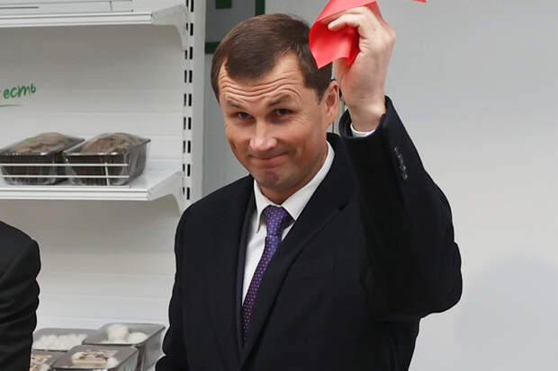 Владеющий поместьем с храмом вице-губернатор Коробка совершал рейдерские захваты