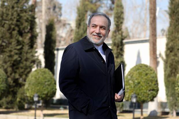 Глава МИД Ирана заявил о поддержке со стороны России и Китая