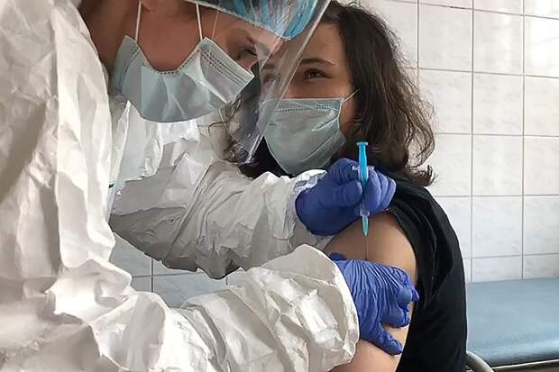 Как ученые шли к вакцине против COVID-19. История российского копипаста