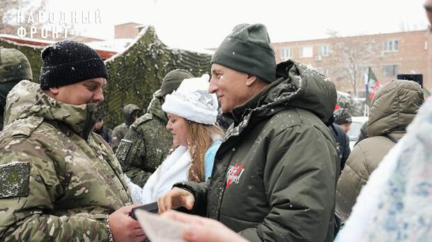Народный фронт передал участникам СВО 140 единиц техники