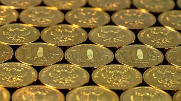 «Встречный импульс»: что происходит с национальной валютой России