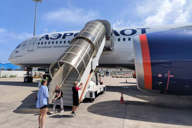 В екатеринбургском аэропорту Кольцово рейс в Сочи задержали на 8 часов