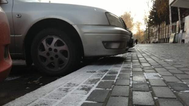 Первый снег, шины / Фото: amic.ru