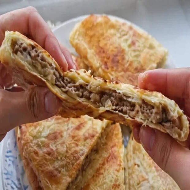 Конвертики из лаваша с фаршем: сочнее любого чебурека и в 100 раз проще! Мой рецепт-выручалочка