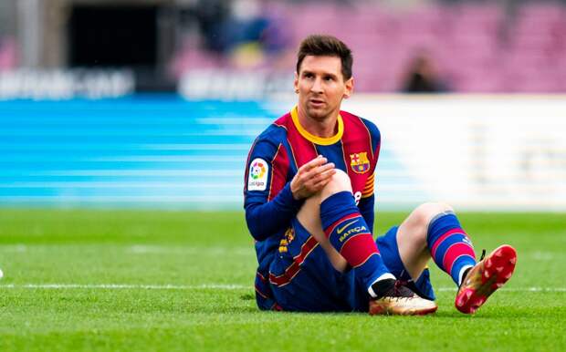 Месси требовал у «Барселоны» бонус в 10 млн евро и частную ложу на стадионе в 2020 году