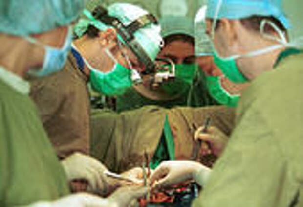 Самарские хирурги впервые провели замену сердечного клапана с помощью миниторакотомии