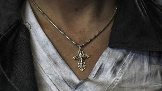 Священник Береговой пояснил, зачем нужно носить крестик на шее