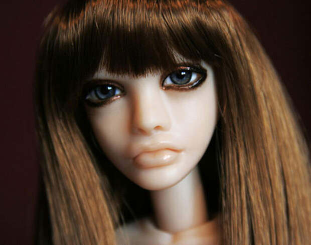 Россиянки раскатывают губы