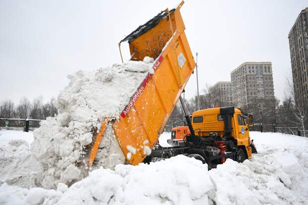 Москву похвалили за уборку снега