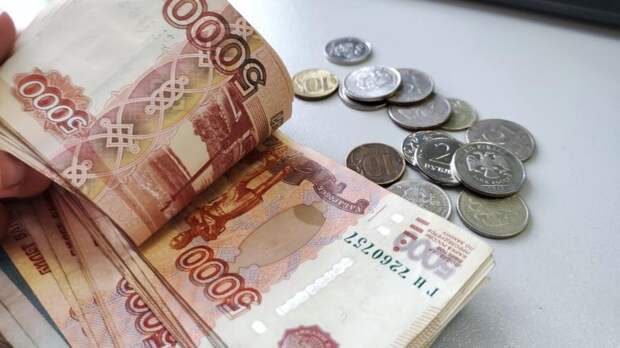 В России подоходный налог будут рассчитывать по новой шкале