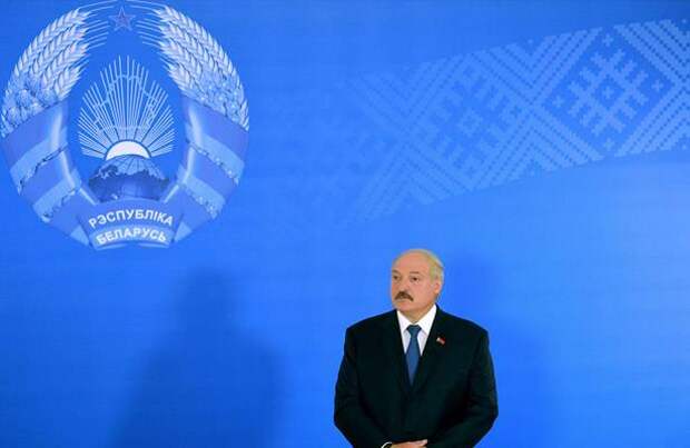 Лукашенко подставляет Путина, Алиева и Саргсяна