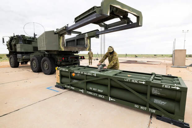 В Австралии прошли первые стрельбы реактивными снарядами своего производства