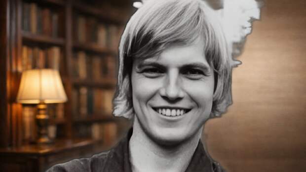 «Спасибо, но нет»: Почему 73-летний голос «Самоцветов» 18 лет живет в Подмосковье, отвергая миллионы и возвращение?