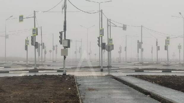 В Ростове на одном перекрестке поставили 18 светофоров