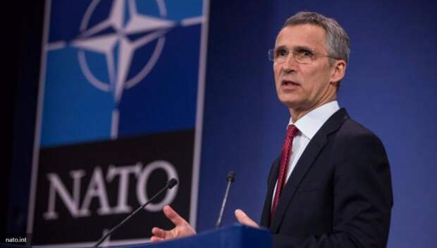 Генсек НАТО напомнил членам альянса о последствиях помощи кораблям РФ