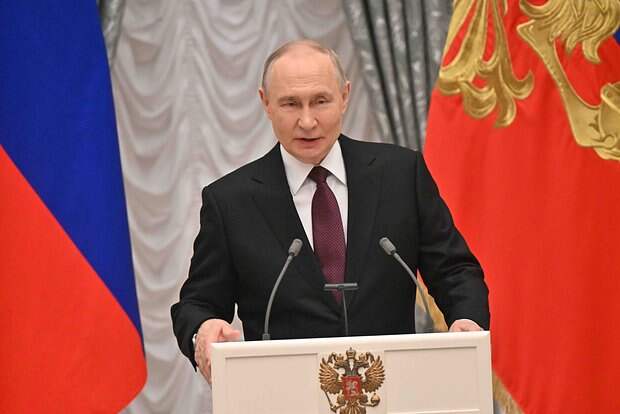 Путин призвал разработать российский ИИ для национальной обороны