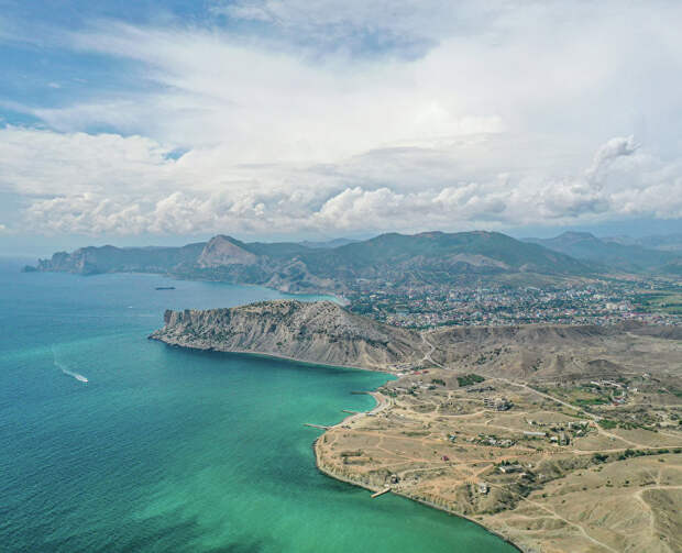 По горе, вдоль моря и через рощу: в Судаке проведут трейл-марафон «Меганом»
